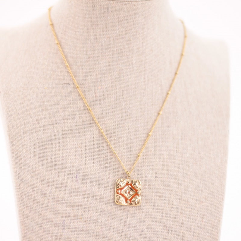 Collar Terracota Oro