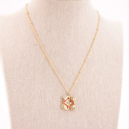 Collar Terracota Oro