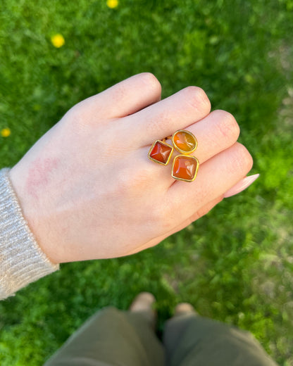 Anillo triple piedra Vibrant